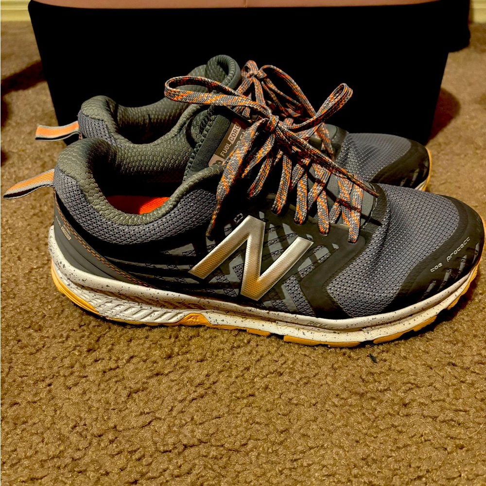 EUC New Balance Fuel Core Nitrel Sneakers Size 8